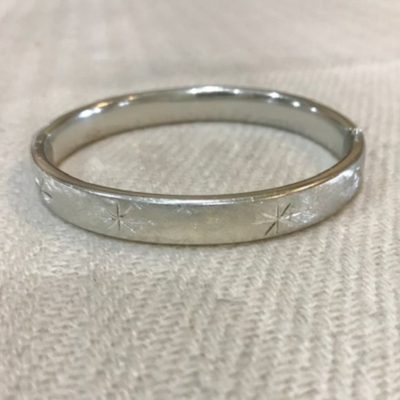 Beau Sterling Bangle Bracelet - Picture 1 of 5